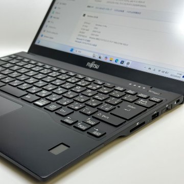 Fujitsu LIFEBOOK U9310/D 【i5-10310U(1.70GHz)/16GB/256GB SSD/Win11Pro】WPS Office 2付きの画像