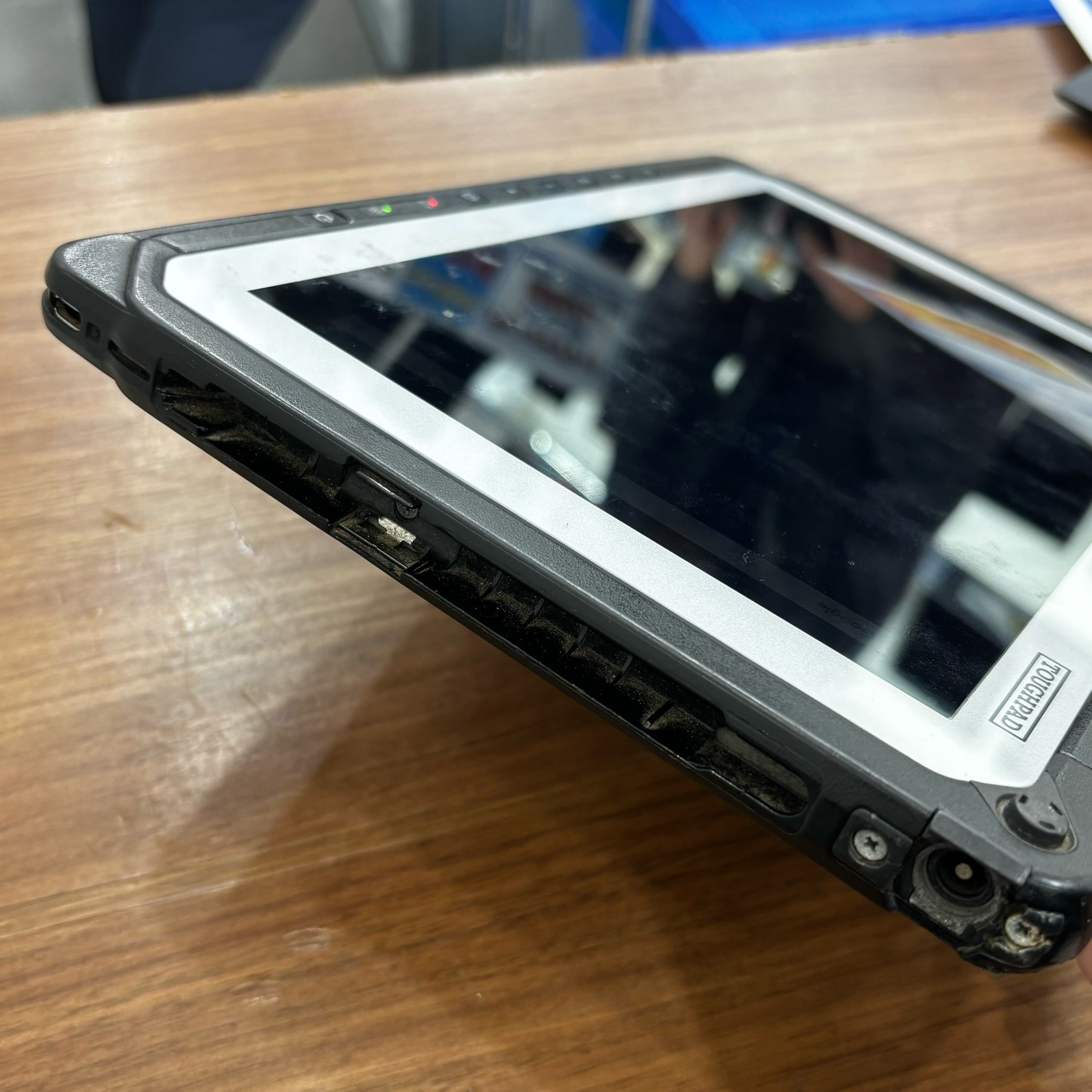 【ジャンク】Panasonic TOUGHPAD FZ-A2Aの画像