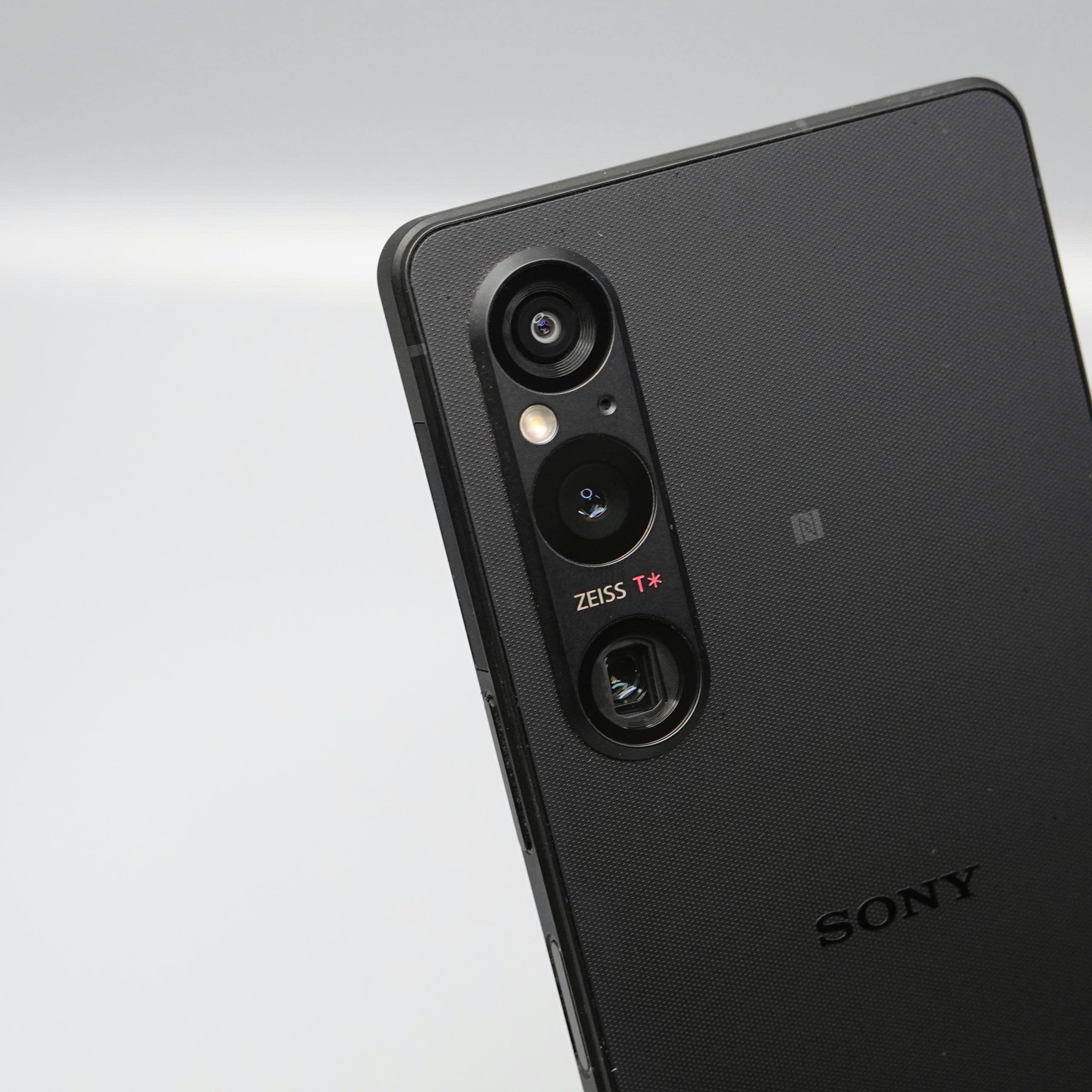 良品】Sony Xperia 1 V A301SO 256GB 【Sofbank版SIMフリー】｜UT