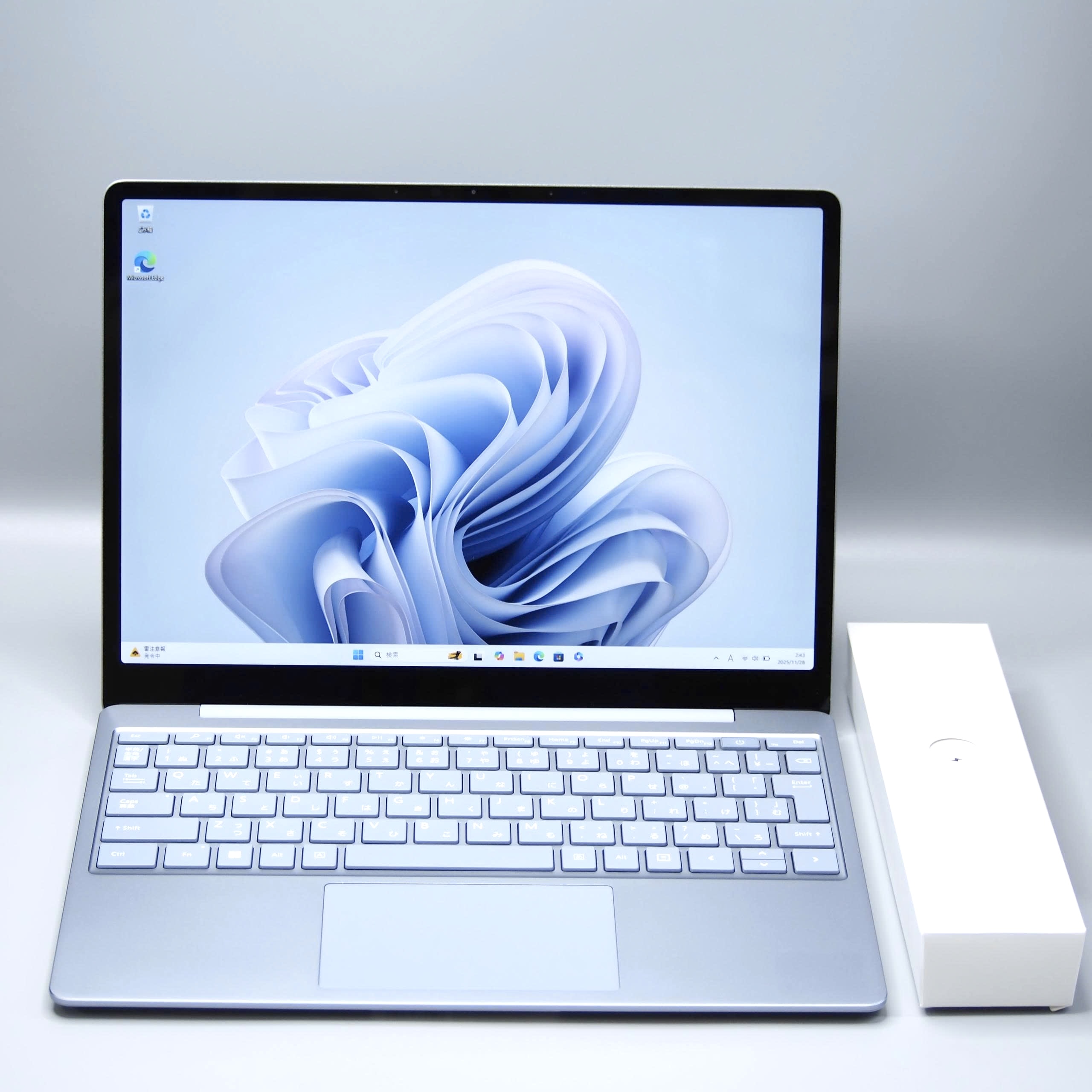 美品】Surface Laptop Go 3【i5-1235U(2.5GHz)/8GB/256GB/Win11 美品】Surface Laptop Go 3【i5-1235U(2.5GHz)/8GB/256GB/Win11