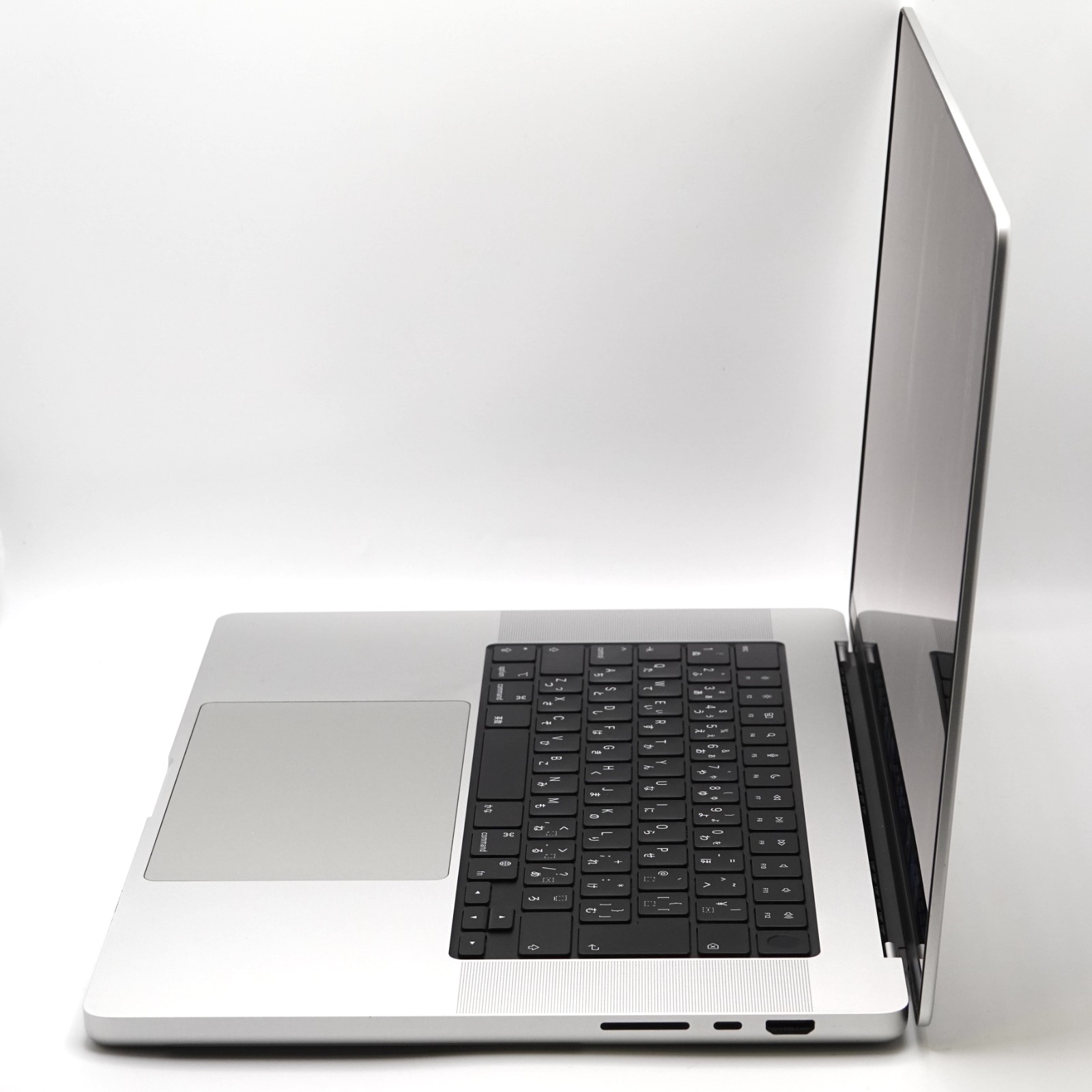 【日本語配列】Macbook Pro (16-inch, 2021) Apple M1 Max/64GB/512GB シルバーの画像