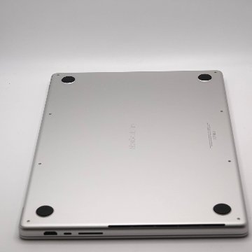 【日本語配列】Macbook Pro (16-inch, 2021) Apple M1 Max/64GB/512GB シルバーの画像