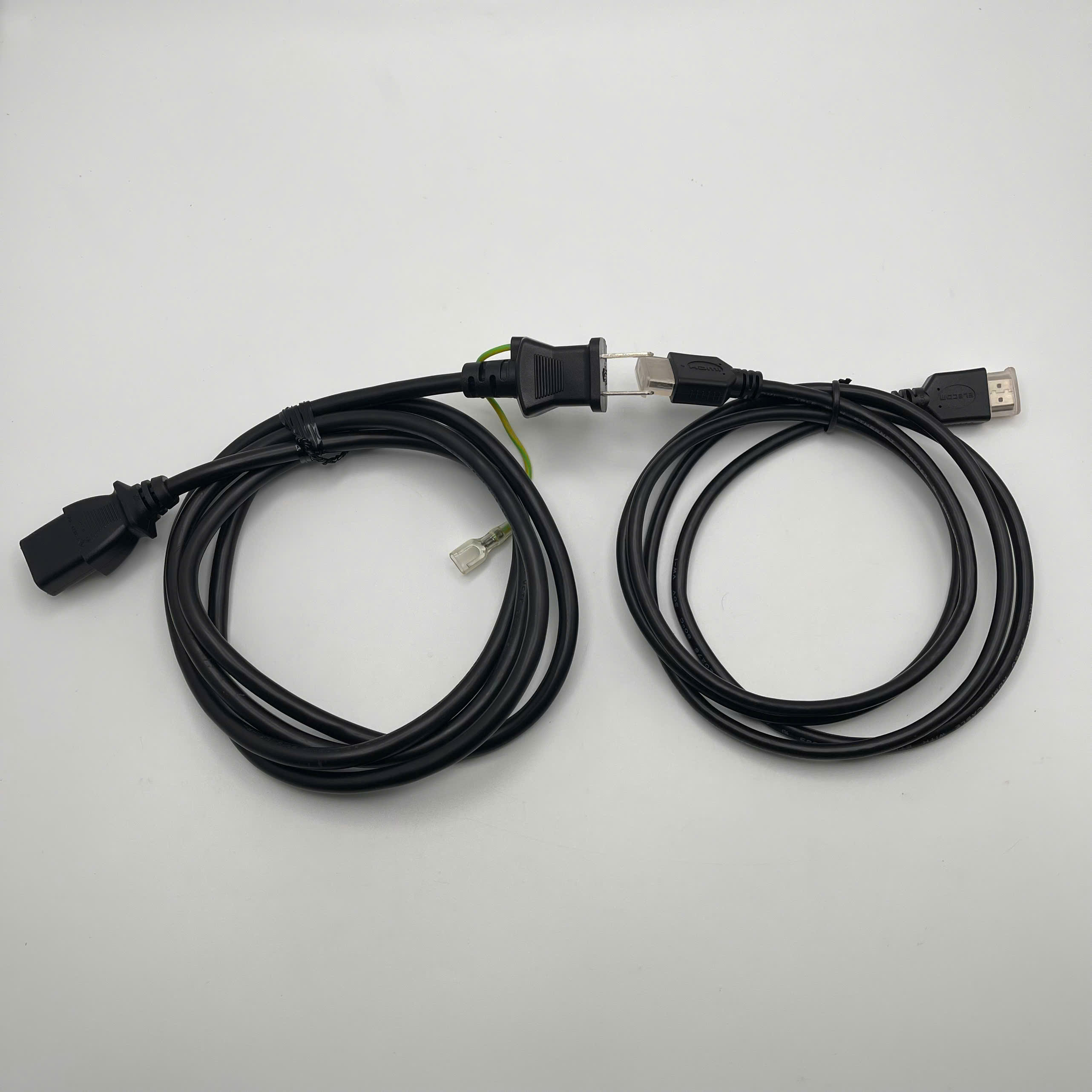 大画面 Dell P2720DC モニター 27インチ　の画像