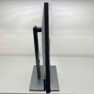 大画面 Dell P2720DC モニター 27インチ　の画像
