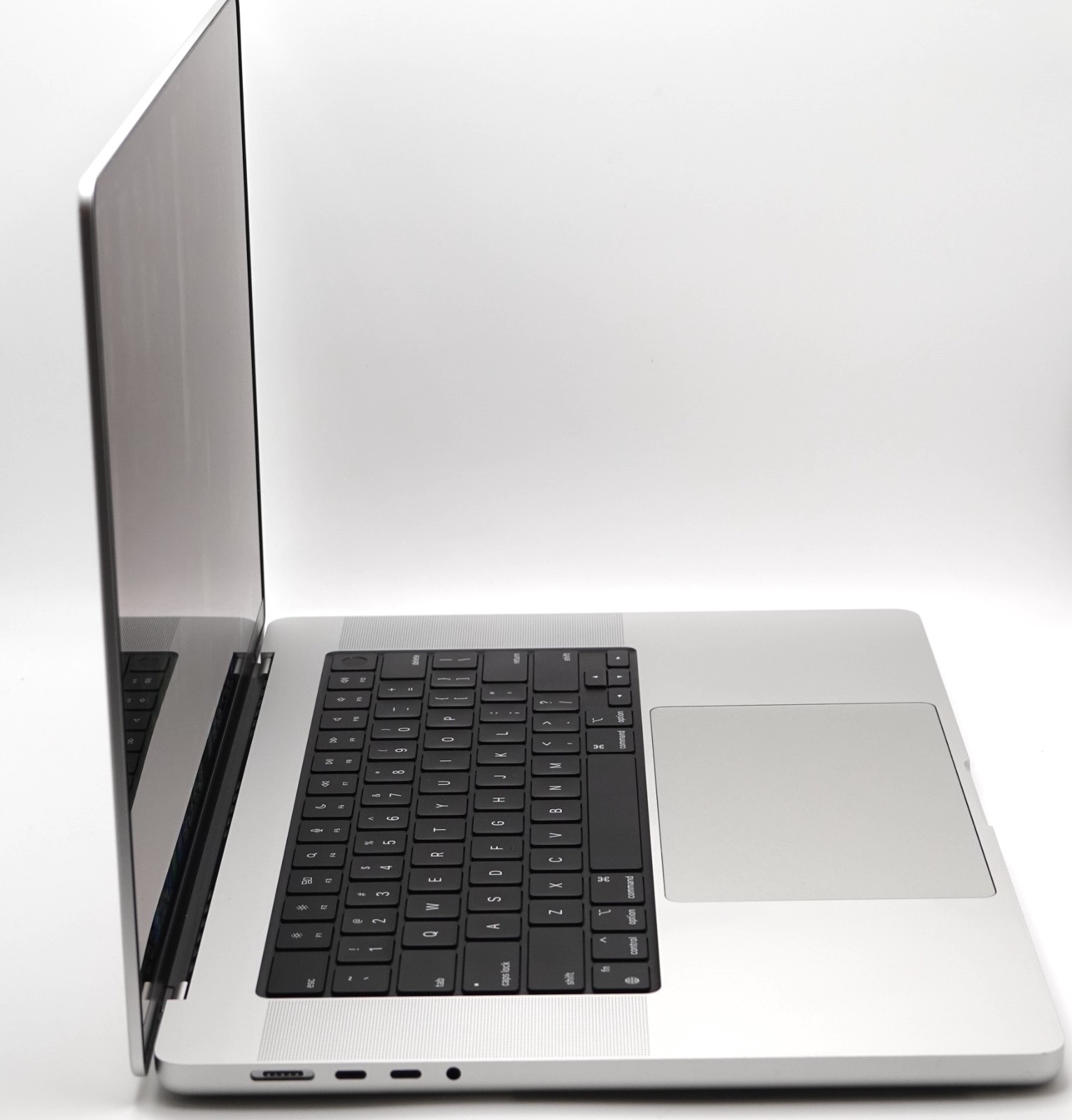 英語配列】Macbook Pro (16-inch, 2021) Apple M1 Max/64GB/512GB