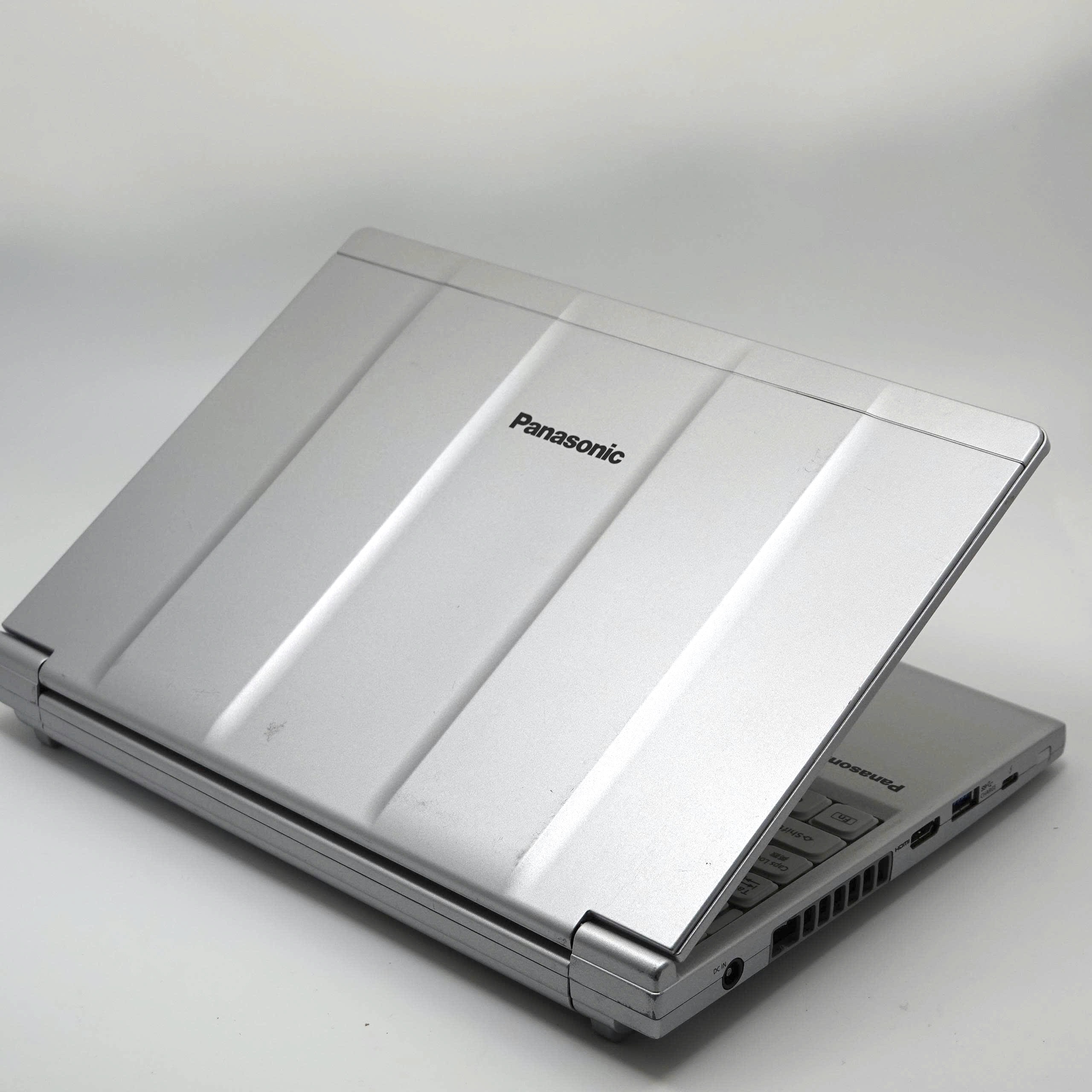 【Dランク】Panasonic Let's Note CF-SV1S14KS/CF-SV1S14VS【i7-1185G7(3.00GHz)/32GB/256GB/Win11】の画像