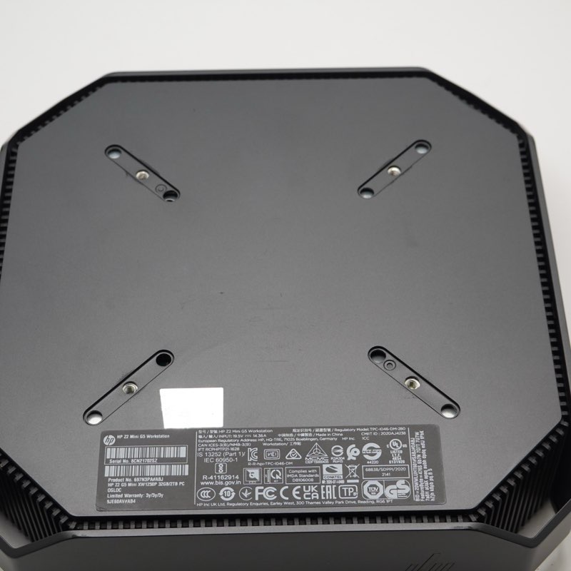 HP Z2 Mini G5 Workstation 【Xeon W-1250P(4.10GHz)/32GB/2TB SSD】WPS Office２付きの画像