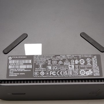 HP Z2 Mini G5 Workstation 【Xeon W-1250P(4.10GHz)/32GB/2TB SSD】WPS Office２付きの画像
