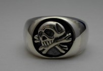 スカルボーンリングの画像