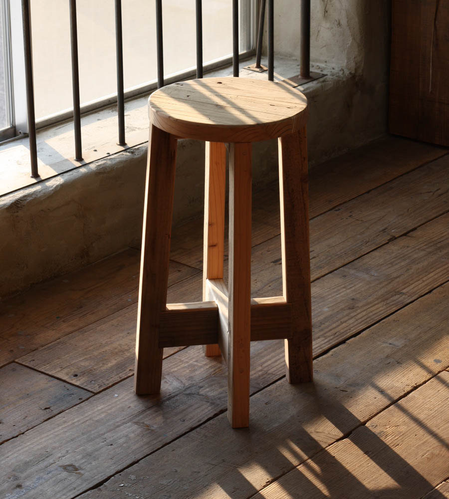 OLD ASHIBA(足場古材) 丸椅子 （イス）高さ600ｍｍ画像