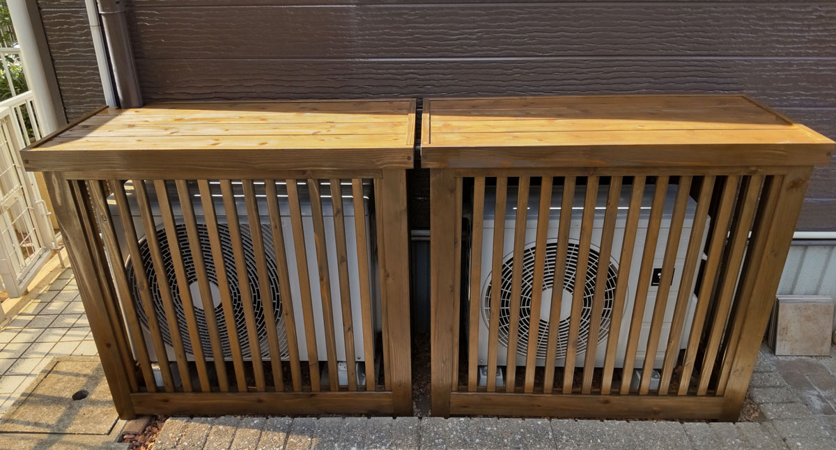 室外機カバー◇国産杉 デザイン：横格子/縦格子/格子B/斜め格子 内寸：幅1010〜1100×高さ610〜700×奥行510〜600ｍｍ 【受注生産】の画像