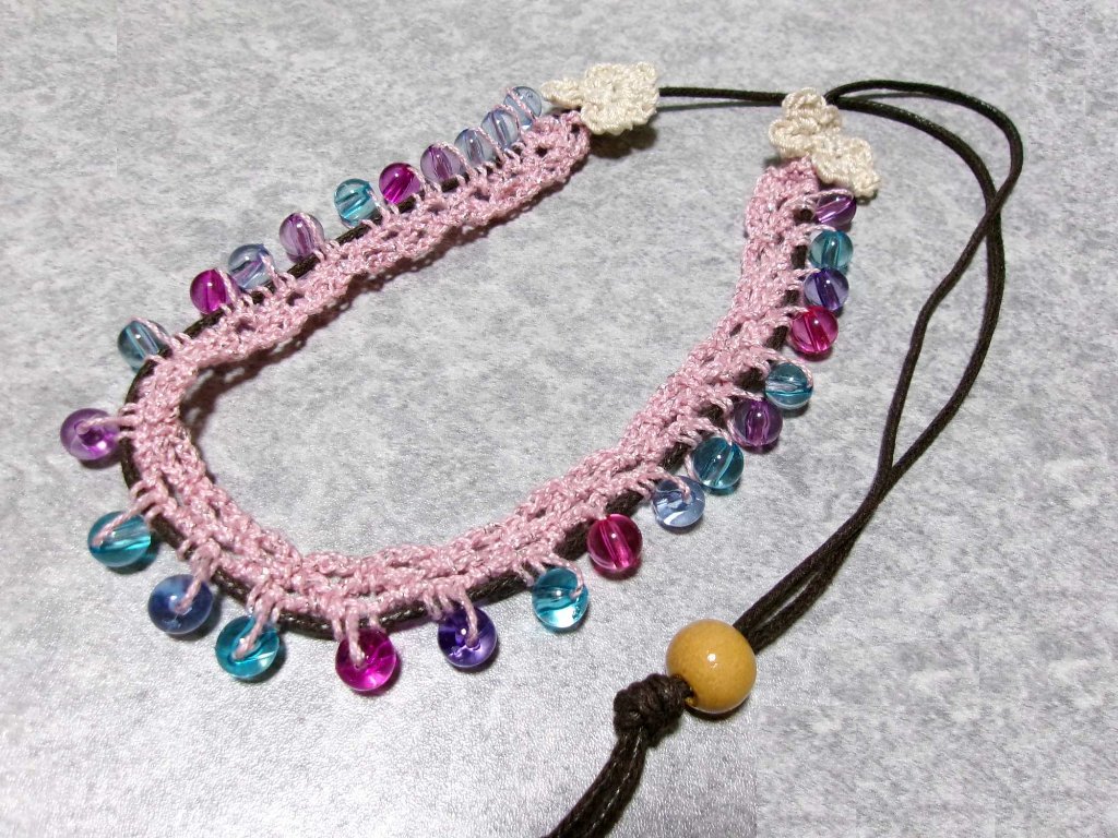 ビーズニットネックレス　ハンドメイドの画像