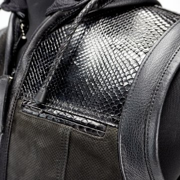 VALOR4 CLUB VEST 【Diamond Python】【Nubuck Punching】【LEATHER】の画像