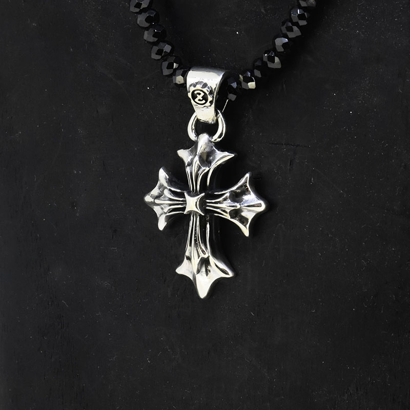 ZF Cross Pendant (大)の画像