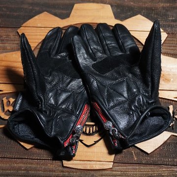 Punching Glove -White-の画像