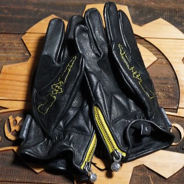 Punching Glove -Yellow-の画像