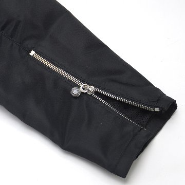 Nylon Pullover Jacketの画像