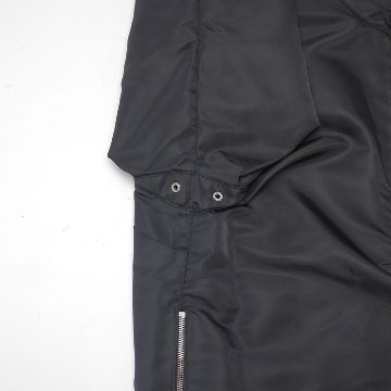 Nylon Pullover Jacketの画像