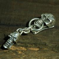 Stare Skull with Skull Clip Keychain画像